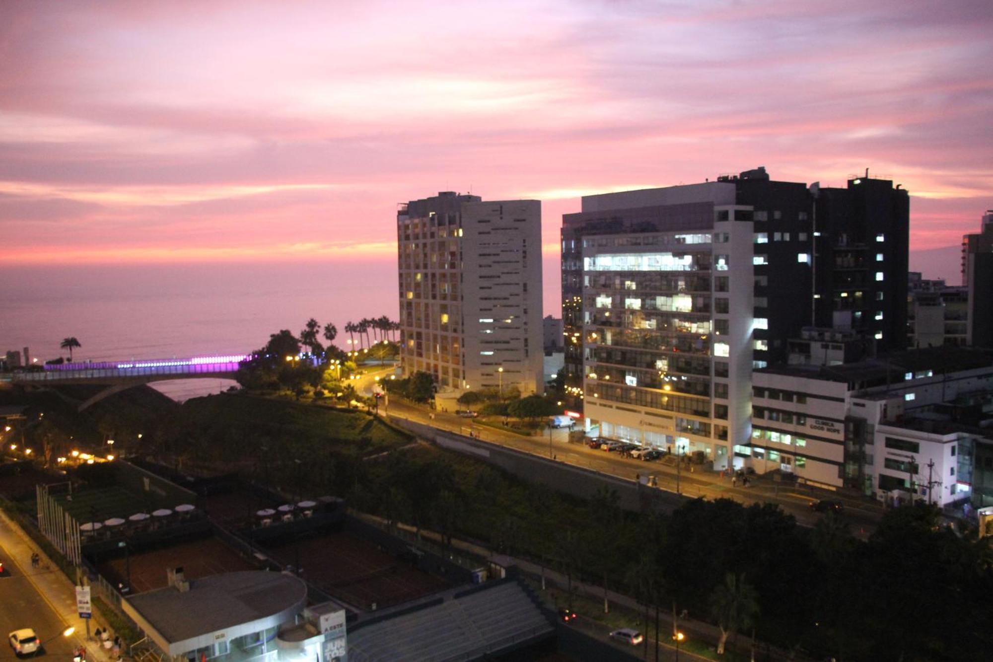 The Guest House 1 At The Booming Center Of Miraflores, Lima - Peru Luaran gambar