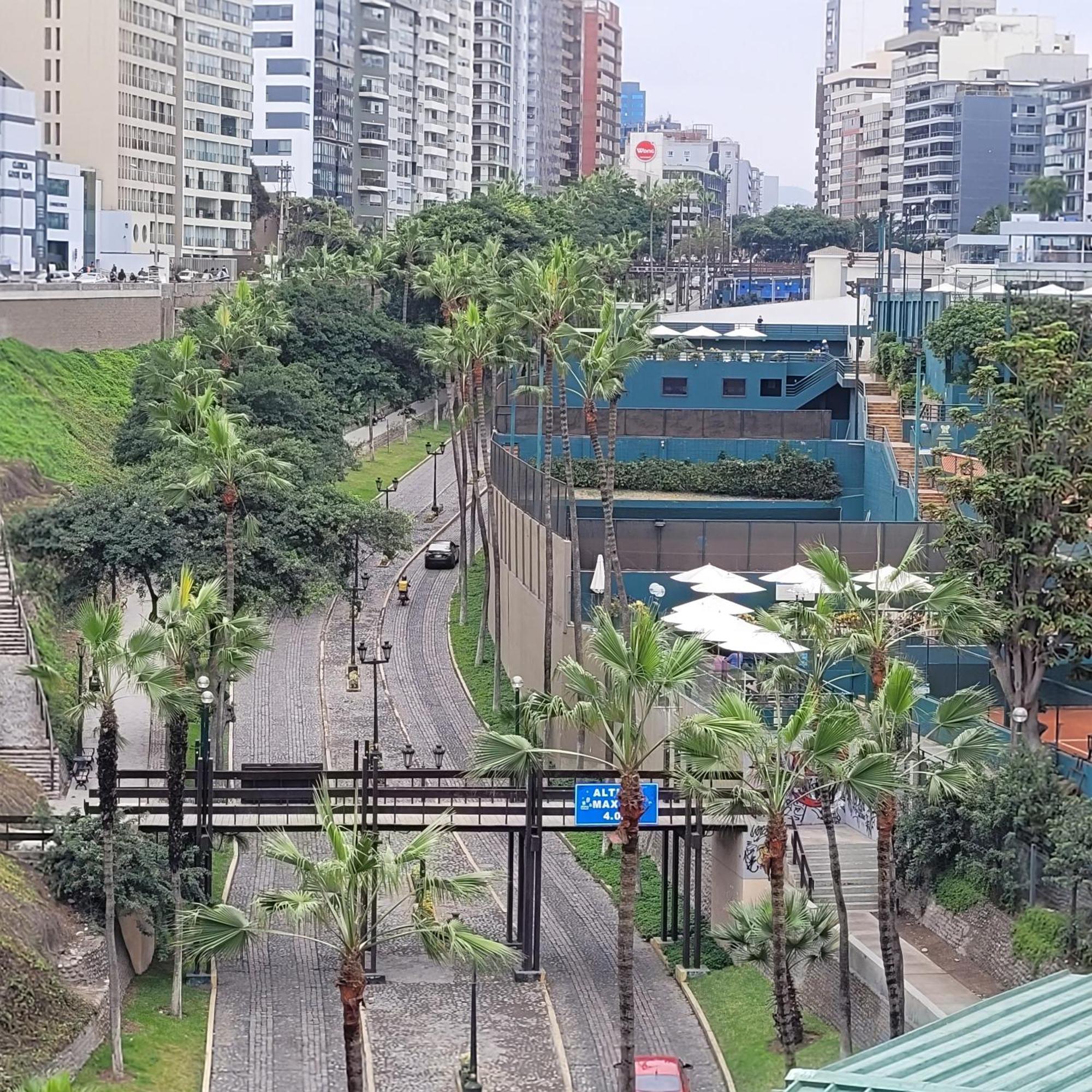 The Guest House 1 At The Booming Center Of Miraflores, Lima - Peru Luaran gambar